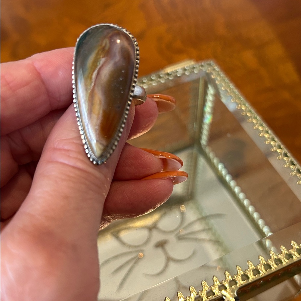 Gorgeous Genuine Montana Agate SS Ring